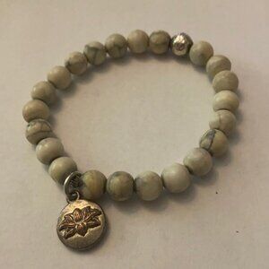 Women’s Marble Gray Beaded Stretch Bracelet with Charm